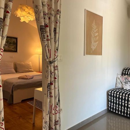 Apartment Cozy&Quiet ロヴィニ エクステリア 写真